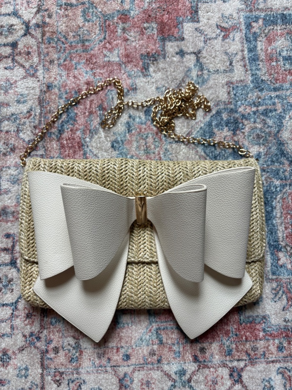 Woven Straw Crossbody Bag with White faux pebble leather Bow Accent